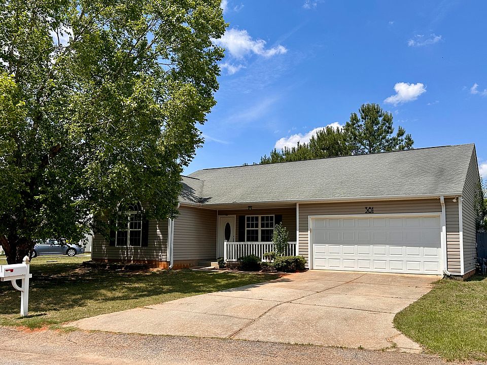 1st image of 381 Beryl Dr