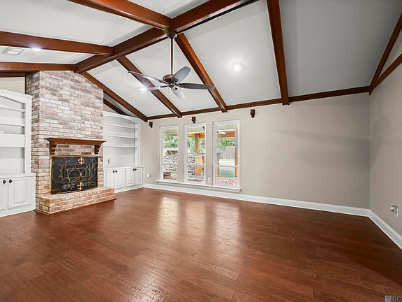5th image of 113 Oakwood Dr
