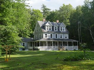 7 Philbrick Neighborhood Rd APT 1, Tamworth, NH 03886