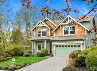 415 Cosgrove St NW, Bainbridge Island, WA 98110