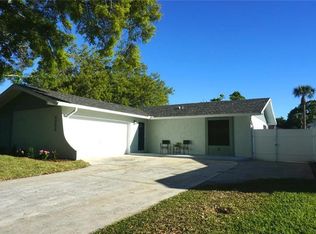 6994 Duncansby Ave N, Saint Petersburg, FL 33709