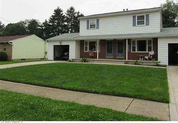 1st image of 2570 Montclair Ave