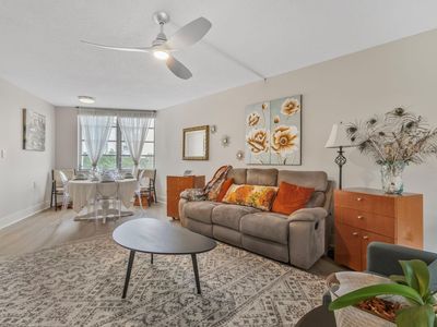 6911 Environ Boulevard #5J, Lauderhill, FL, 33319