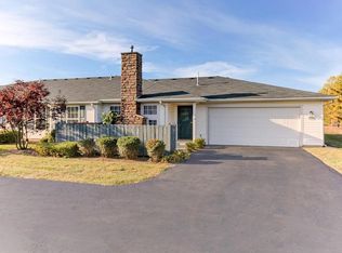 2427 Crystal Springs Dr, Hilliard, OH