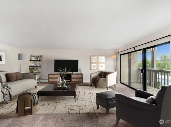 2550 Thorndyke Avenue W #303, Seattle, WA 98199