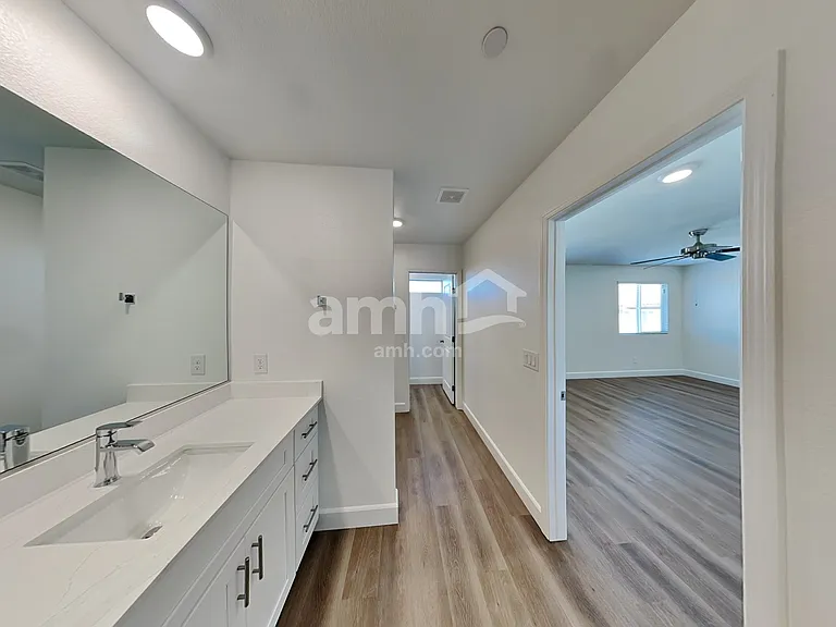 264 Austin Bellerose Pl — Photo 11