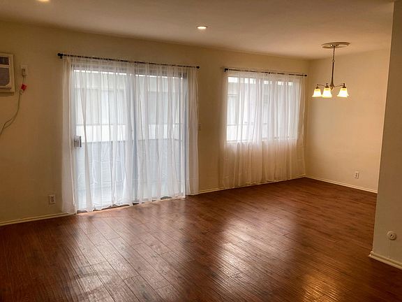 5th image of 1400 N Fairfax Ave APT 15