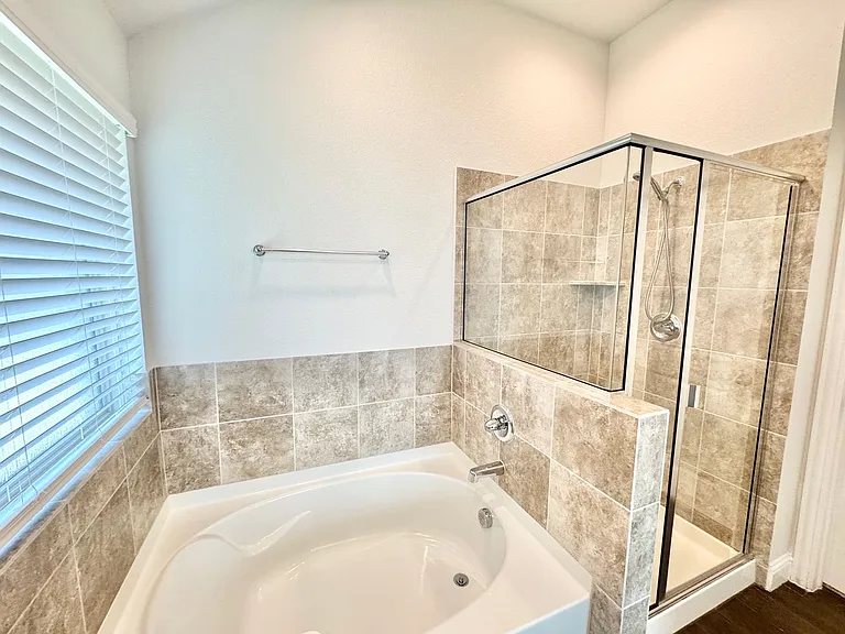 429 Cooper St — Photo 23