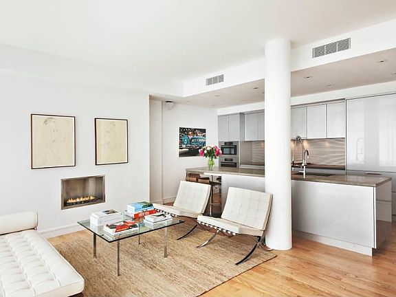 2nd image of 133 W 22nd St APT 12D