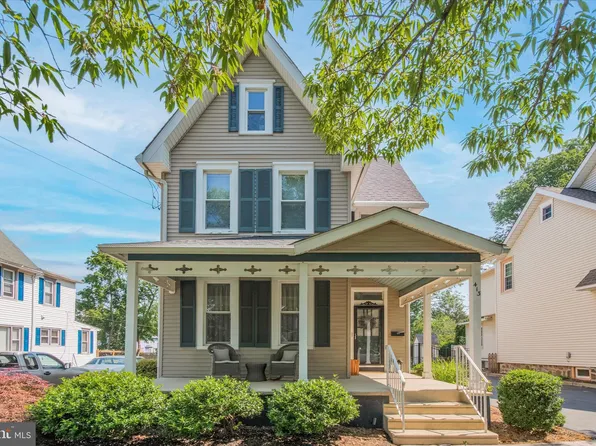 413 Elm Ave, Riverton, NJ 08077