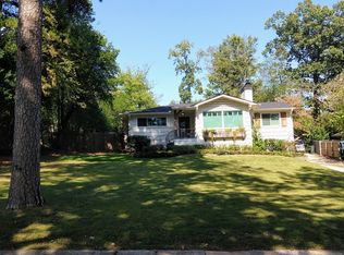 2008 Hickory Rd, Vestavia Hills, AL 35216