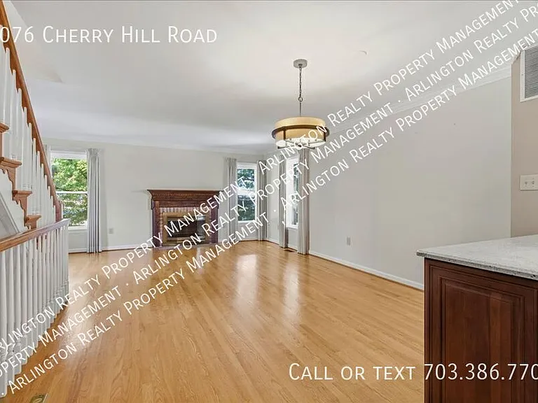 4076 Cherry Hill Rd — Photo 4
