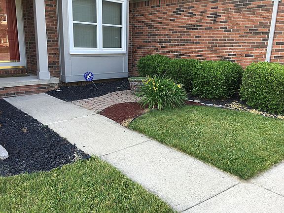 Front walkway & landscaping