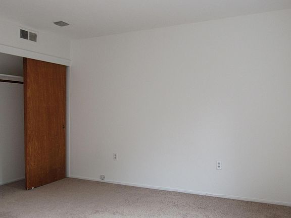 4th image of 1220 14th Ave APT 108