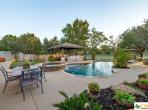 2914 Stonecreek Dr, Round Rock, TX 78681