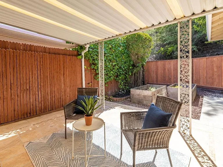 3318 Glendora Dr — Photo 20