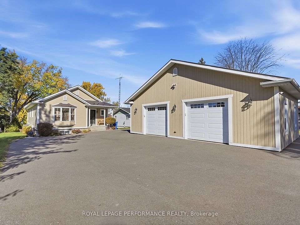 1st image of 2204 Bay Rd