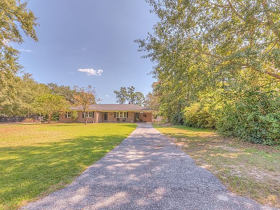 2nd image of 1401 Jahnz Ave