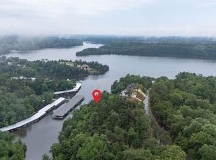 8151 Peninsula Dr, Tuscaloosa, AL 35406