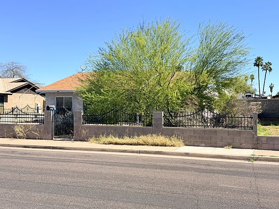 3rd image of 5609 S 44th Pl