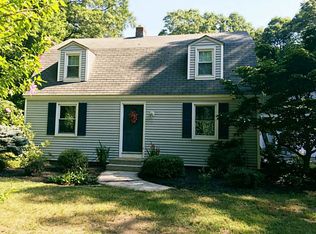 965 Scituate Ave, Cranston, RI 02921
