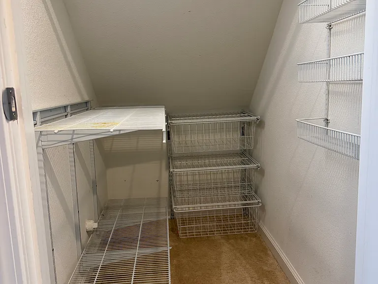 Kitchen pantry