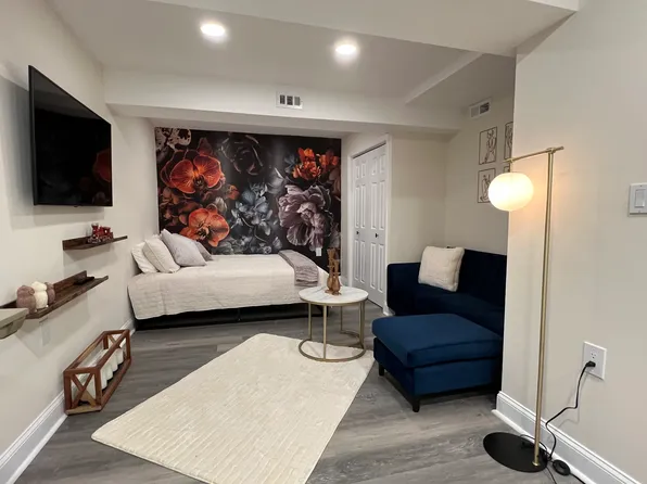 10112 Tamarack Dr, Vienna, VA 22182