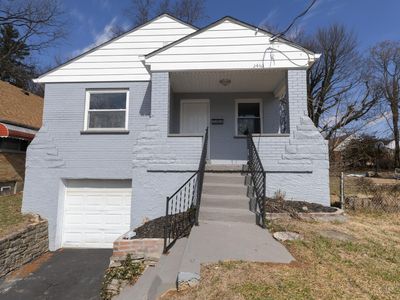 2440 Saint Albans Ave, Cincinnati, OH, 45237