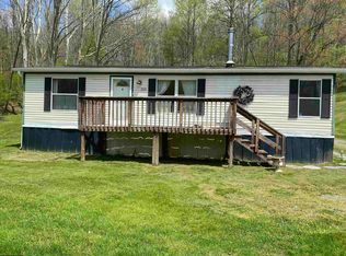 3555 Hall Rd, Buckhannon, WV 26201