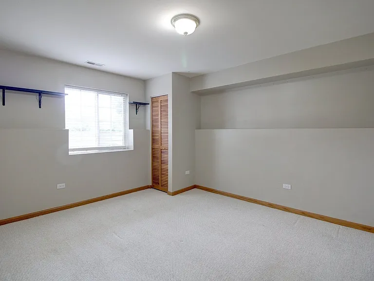 238 S Alder Creek Dr — Photo 10