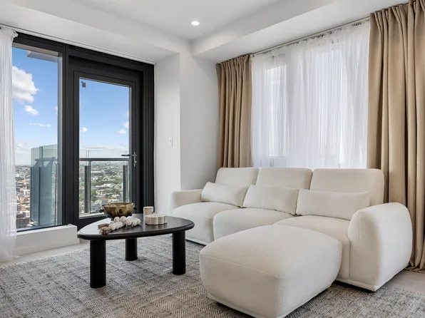 2286 Cropsey Avenue image 23 of 27