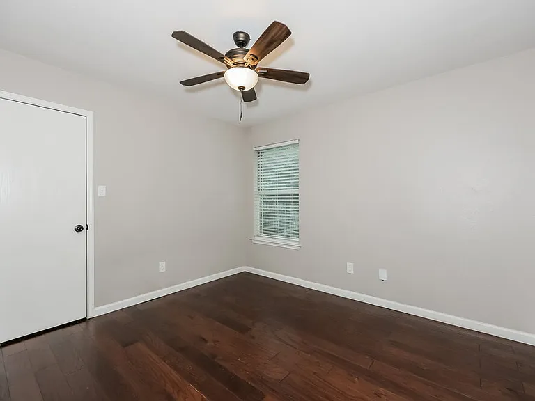 6101 Rising Meadow Dr — Photo 12