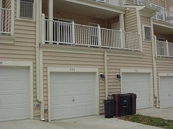3rd image of 938 Pine Forest Ln