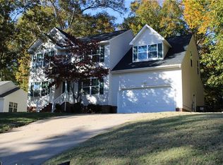 2918 Providence Creek Rd, North Chesterfield, VA 23236