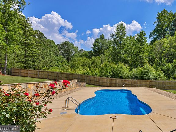 2nd image of 146 Aubree Way