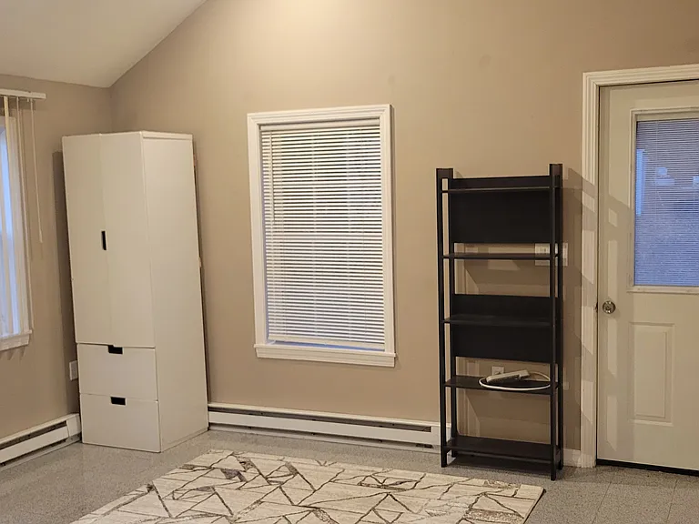 645 Beaver St #B — Photo 5