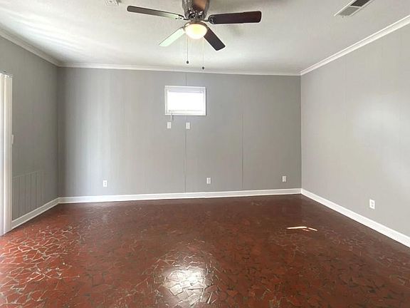 2nd image of 817 White Clover Ln