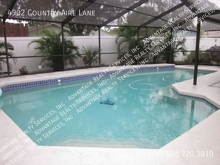 4902 Country Aire Ln — Photo 23