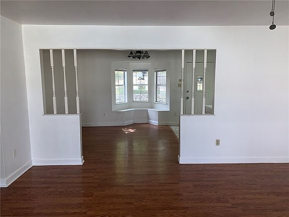 4th image of 2421 State Highway 71 W Unit A