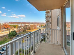 948 Aliamanu Pl, Honolulu, HI 96818