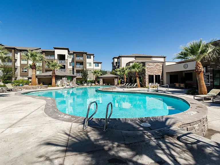 Grayhawk at River's Edge — Photo 43
