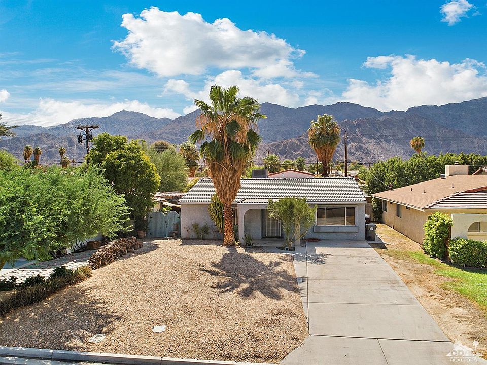 1st image of 52433 Avenida Villa