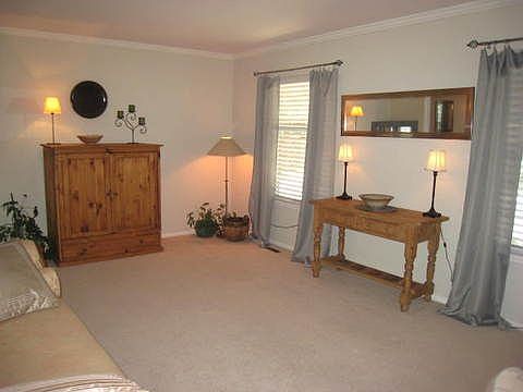 Light & Bright with Neutral Colors Throughout!