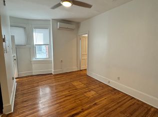 236 S 45th St #R2, Philadelphia, PA 19104