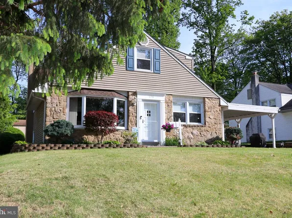 178 Sleighride Rd, Willow Grove, PA 19090