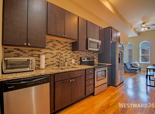 3140 S Indiana Ave #206, Chicago, IL 60616