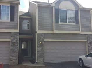 1105 Grass Lake Dr, Fox Lake, IL 60020