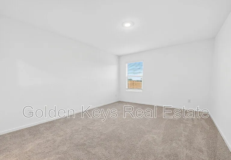 10212 Regal Bend Ln — Photo 30