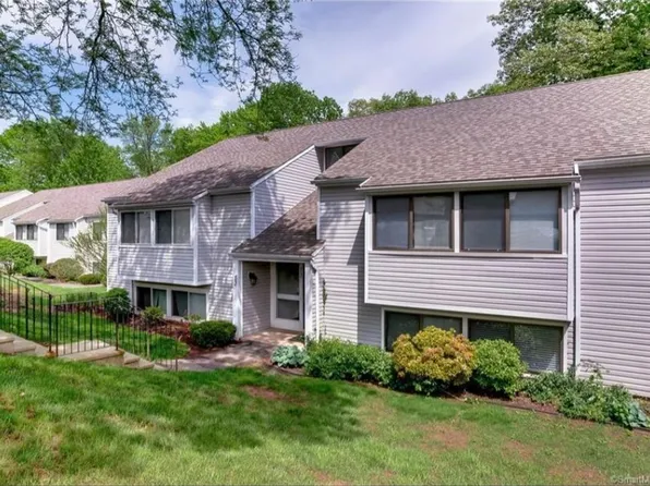 53 Brookwood Dr APT B, Rocky Hill, CT 06067
