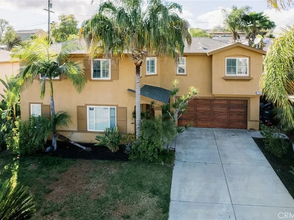 129 Gardenside Ct, Fallbrook, CA 92028